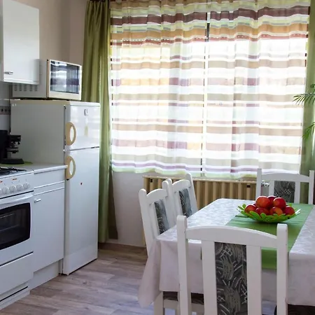 Apartment 15 *